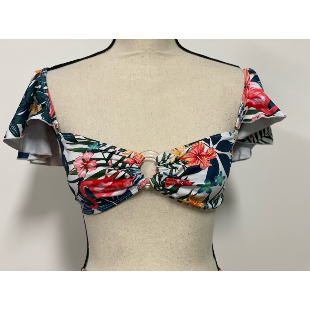 NWOT Shein Floral Bikini Top Size L